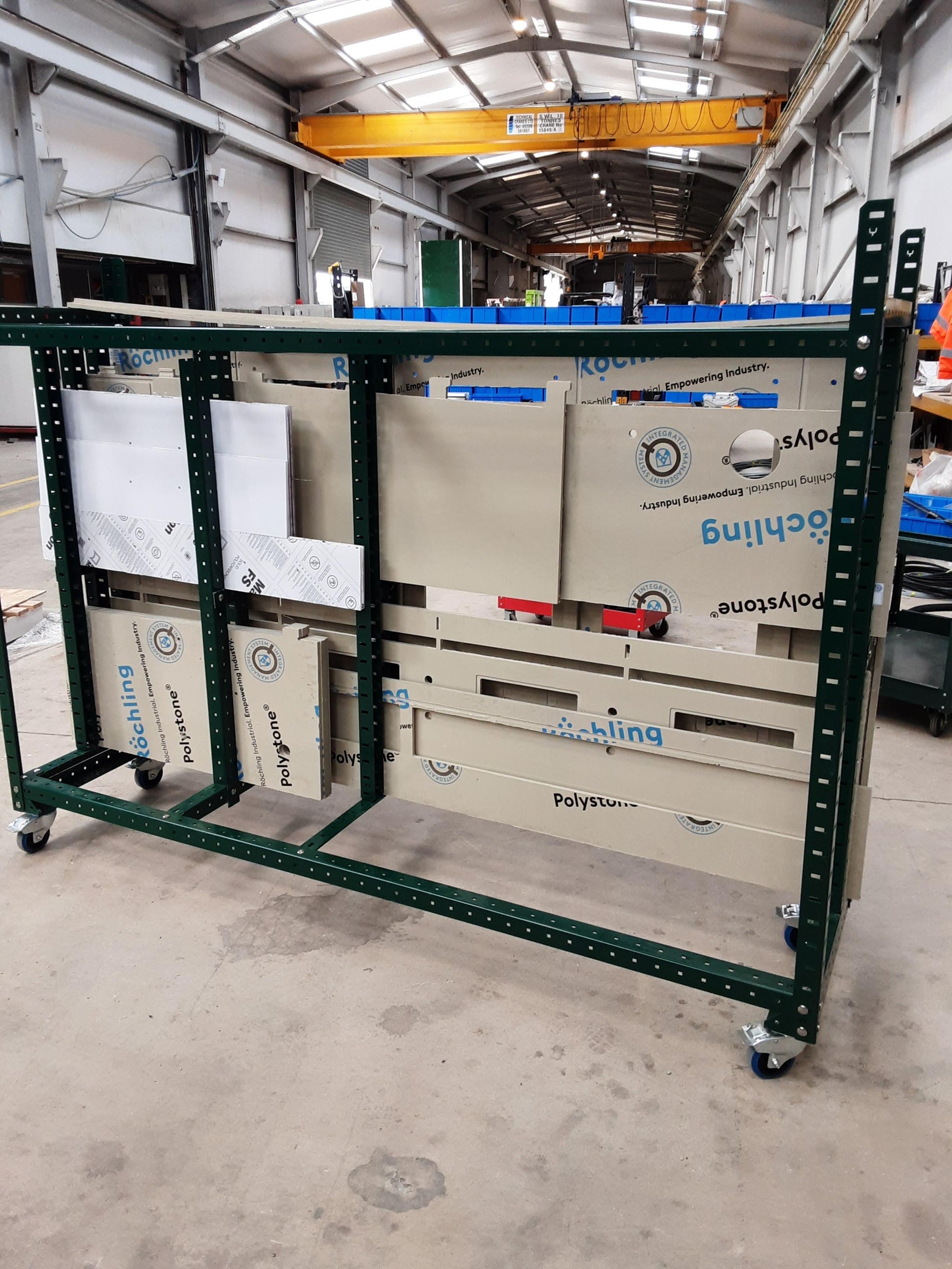 Stillages